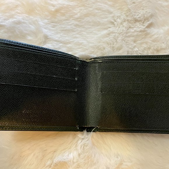 Louis Vuitton Wallet - Picture 8 of 15